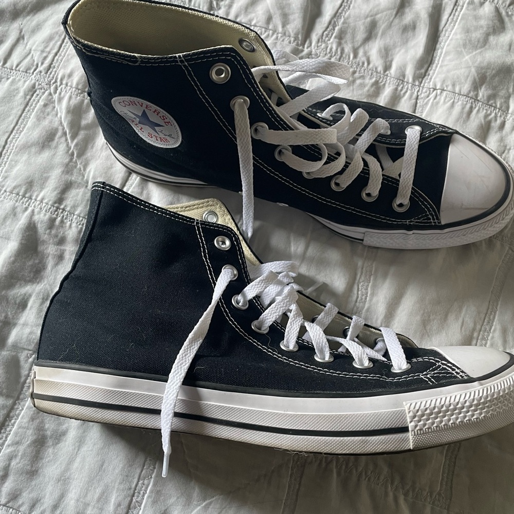 Converse Black Canvas High-Tops with White Accents (unisex M10.5/W12.5)
